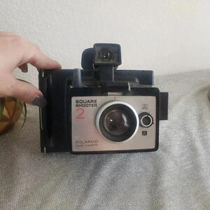 Vintage Polaroid Square Shooter 2 Camera